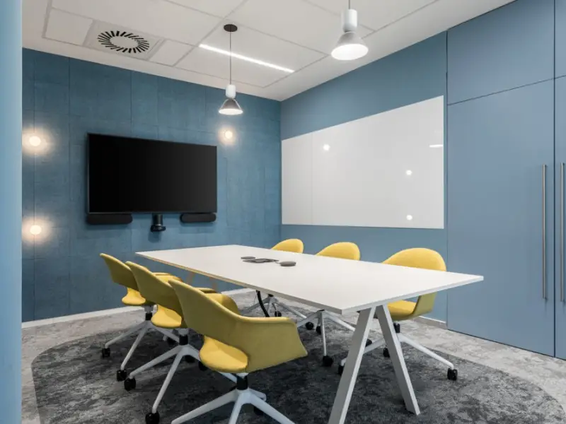 KONTO akusztikai panelek neves autóipari cég irodáiban